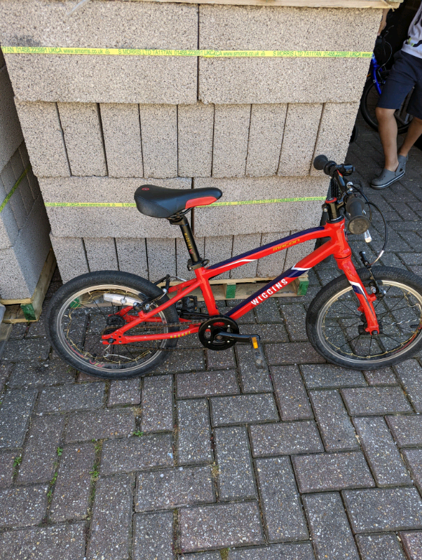 Kids Bradley Wiggins Bike, Great Price 